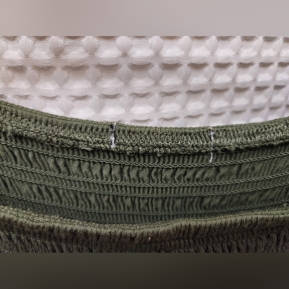 🛍2/$12 or 3/$15 1901 by Nordstrom Olive Jumpsuit, Girls' Size M(8/10) - Picture 11 of 12